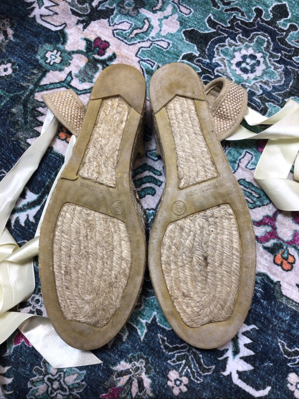 Old Navy Cream Embellished Espadrille Wedge Sandals with Ribbon Ankle Ties Sz.9 - Picture 9 of 12